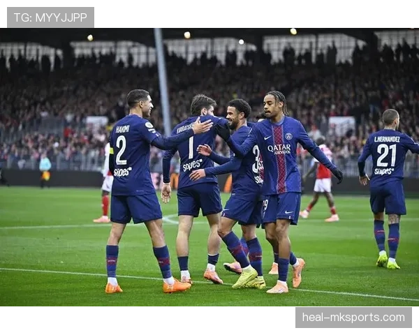 年轻化阵容之下：巴黎圣日耳曼为何难以保持稳定输出？