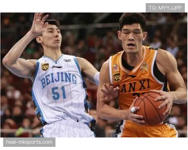 摩西·马龙篮下强攻效率领先同期内线，内线统治力显著提升